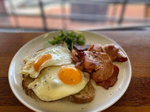 The Corner Pantry - Accommodation QLD 1