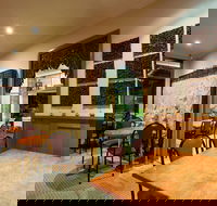 KB Thai - Accommodation QLD