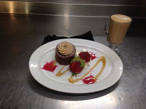Plumpton Hotel - Accommodation QLD 0