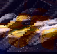 Hank's Kitchen - Accommodation QLD