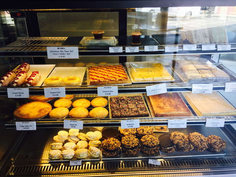 J W Bakery - Accommodation QLD 0