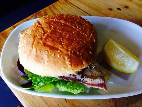 A Fish Called Coogee - Accommodation QLD 0