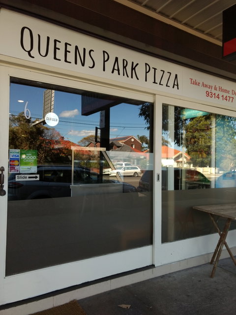 Queens Park Pizza - Accommodation QLD 0