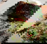 Rocky Cape Tavern - Accommodation QLD