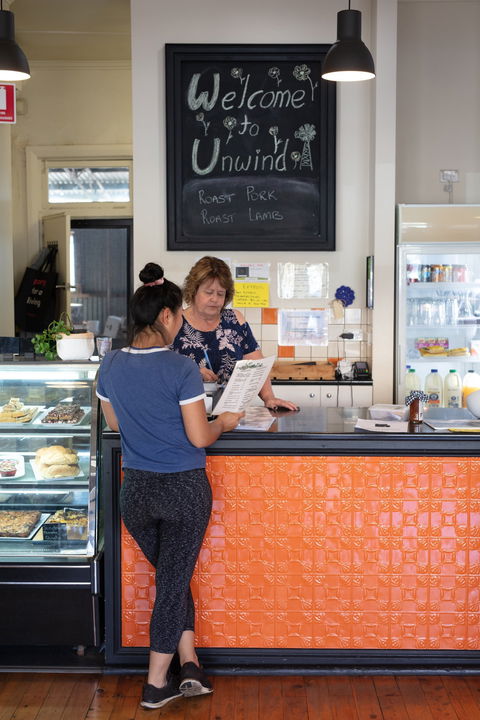 Unwind - Accommodation QLD 0