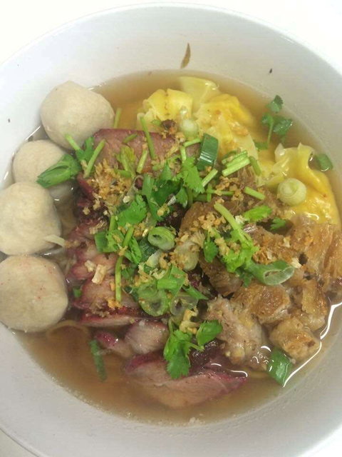 Bua Thong - Accommodation QLD 0