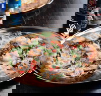 The Village Pizzeria - Accommodation QLD