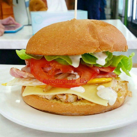88 Royal - Accommodation QLD 0