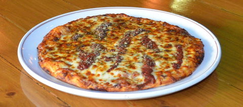 Gabriella Pizza - Accommodation QLD 0