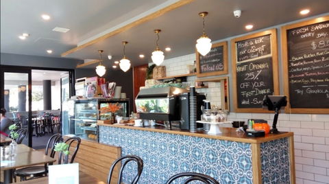 RGB Cafe & Restaurant - Accommodation QLD 0