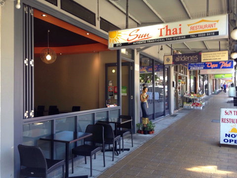 Sun Thai - Accommodation QLD 0