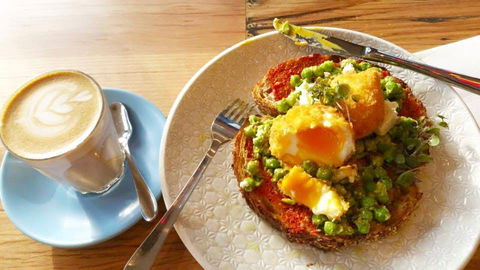 Two Birds Cafe - Accommodation QLD 0