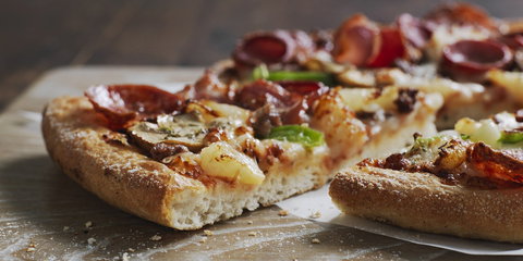 Domino's - Queanbeyan, NSW - Accommodation QLD 0