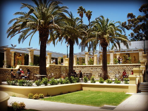 FINO Seppeltsfield - Accommodation QLD 1