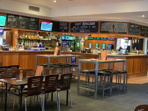Hibernian Hotel - Accommodation QLD 1