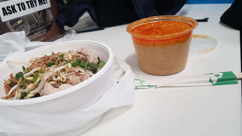 Kow Thai Thai Cuisine & Noodle Bar - Accommodation QLD 0