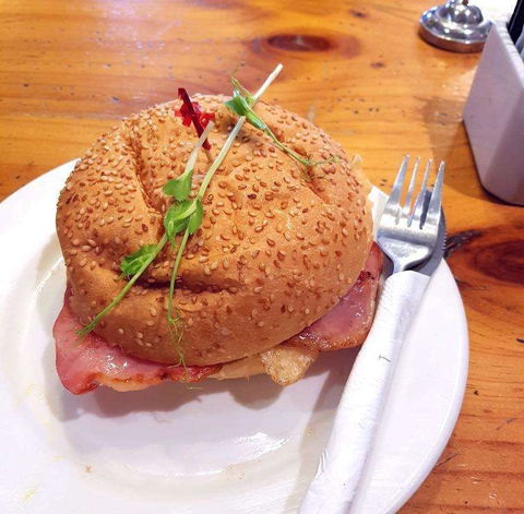 The Colony Coffee House Of Midland - Accommodation QLD 0