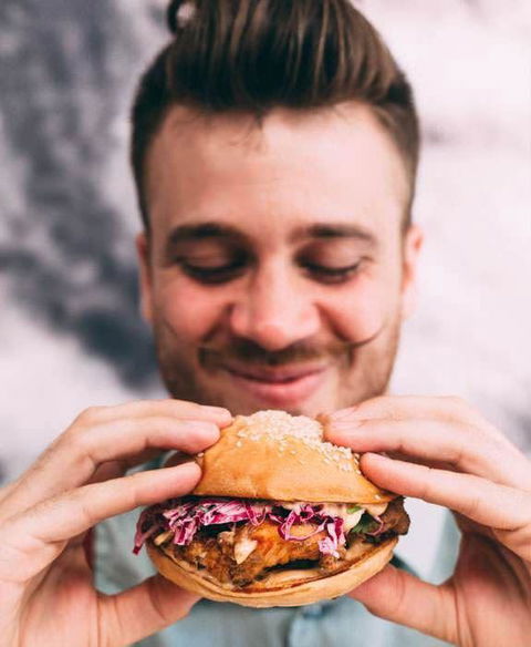 Izzy's Restaurant - Accommodation QLD 1