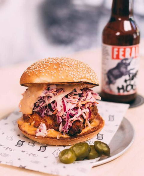 Izzy's Restaurant - Accommodation QLD 2