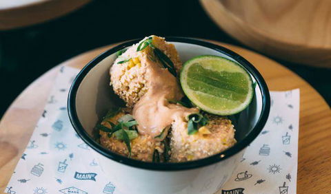 Izzy's Restaurant - Accommodation QLD 3