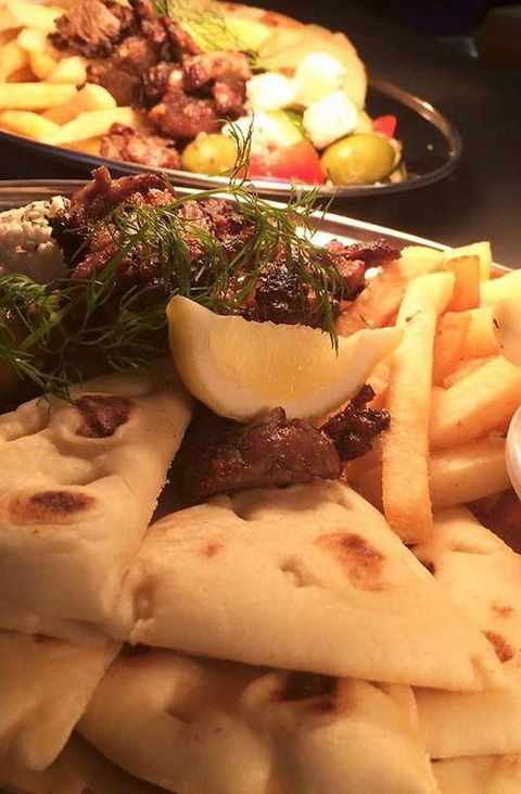 Xenia Grill - Accommodation QLD 3