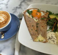 La Madeleine - Accommodation QLD