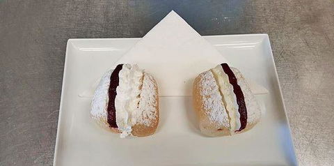 Just A Little Bit Naughty - Accommodation QLD 11