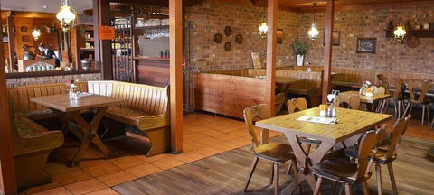 Lyndoch Bakery & Restaurant - Accommodation QLD 3
