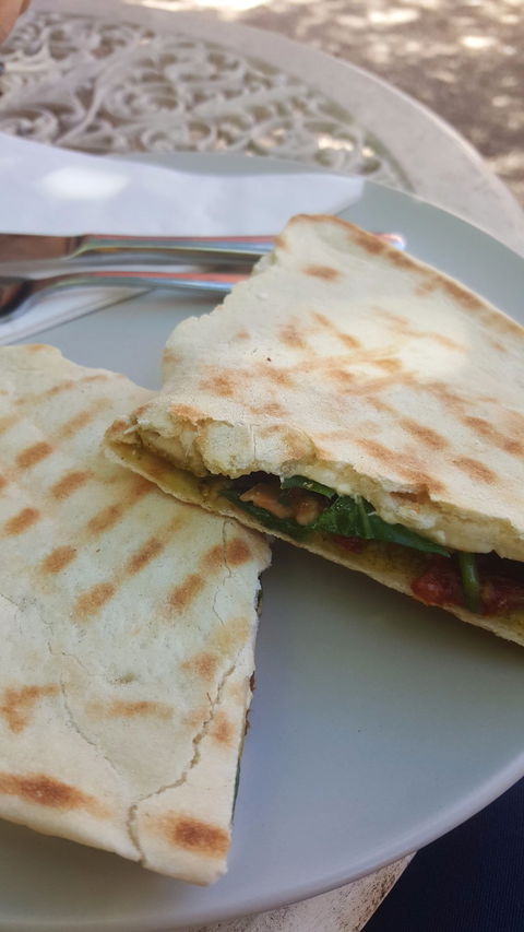 Barista Sista Beanery - Accommodation QLD 3