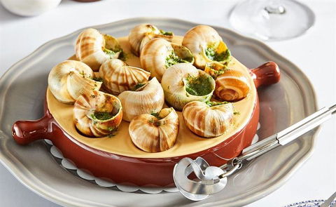 Brasserie L'Entrecote - Accommodation QLD 1