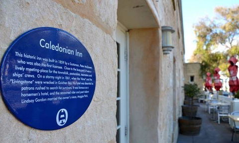 Caledonian Inn - Accommodation QLD 3