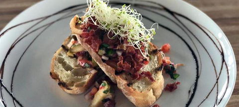 Enrico's - Accommodation QLD 10