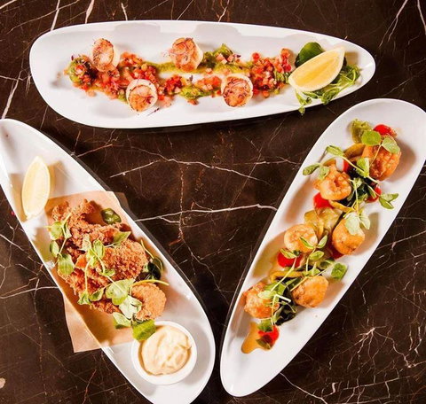 Waterloo Hotel - Accommodation QLD 1