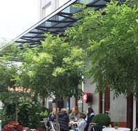 Harry's on Green Lane - Accommodation QLD