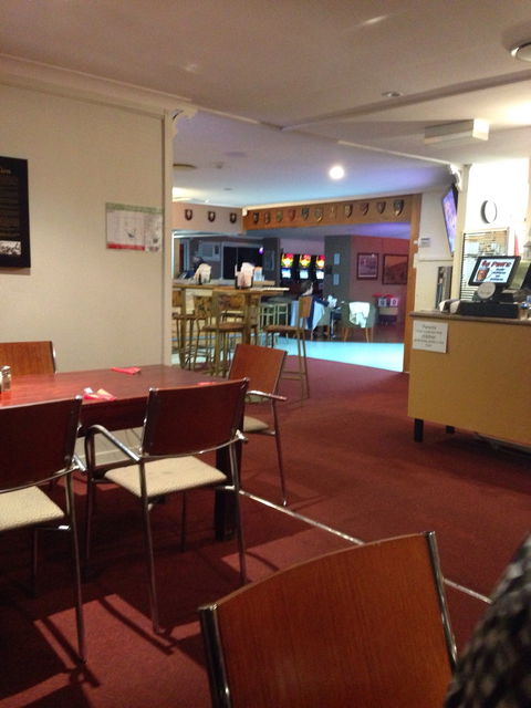 Canungra RSL Services Club Inc. - Accommodation QLD 6