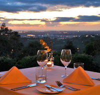 Ruffles Lodge  Spa - Accommodation QLD