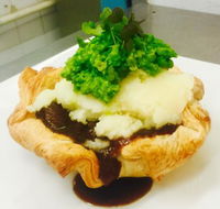 The Albion Hotel - Accommodation QLD