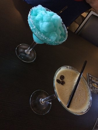 D Bar & Grill - Accommodation QLD 0