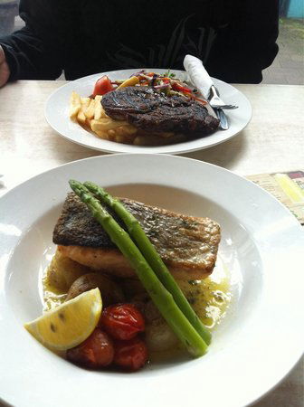 Tea Gardens Hotel–Motel - Accommodation QLD 5