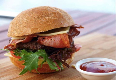 Kinch Fine Food - Accommodation QLD 9