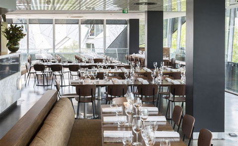 V Series - Accommodation QLD 12