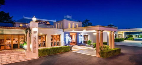 Tulip Thai Restaurant And Bar - Accommodation QLD 10