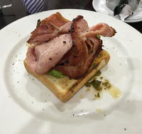 Piccolo's - Accommodation QLD