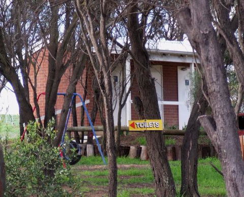 Arthur River Store - Accommodation QLD 0