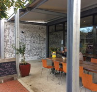 Cygnet Woodfired Bakehouse - Accommodation QLD