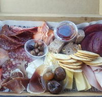 Feisty Hen Pantry - Accommodation QLD