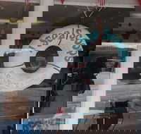 I Sea Scoops - Accommodation QLD