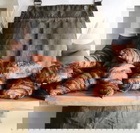 Little Bay Patisserie - Accommodation QLD