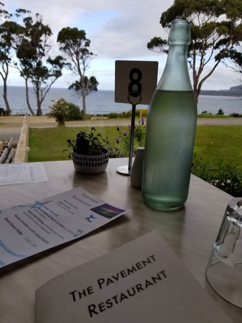 Pavement Restaurant At Lufra Hotel And Apartments - Accommodation QLD 2