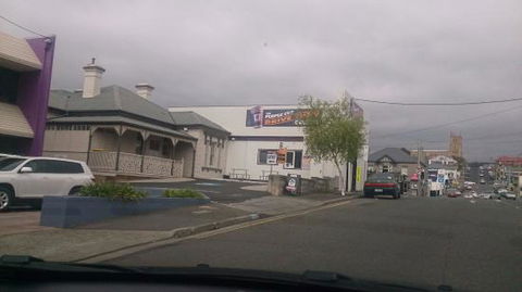 Purple Cup Drive Thru Coffee - Accommodation QLD 0